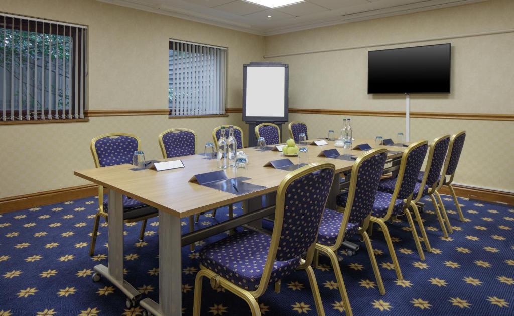 Delta Hotels By Marriott Warwick وارويك المظهر الخارجي الصورة